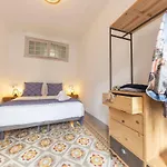 Bravissimo Rambla River View Apartment Girona