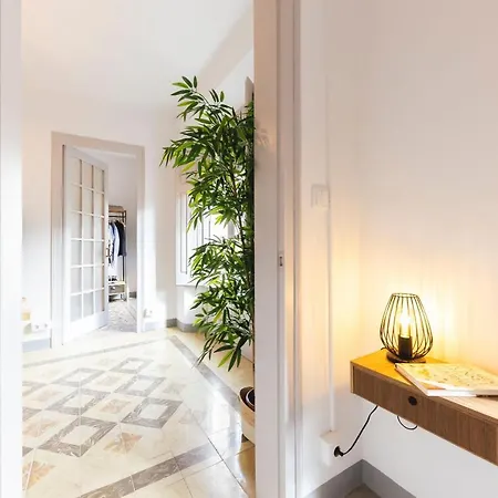 Apartment Bravissimo Rambla River View