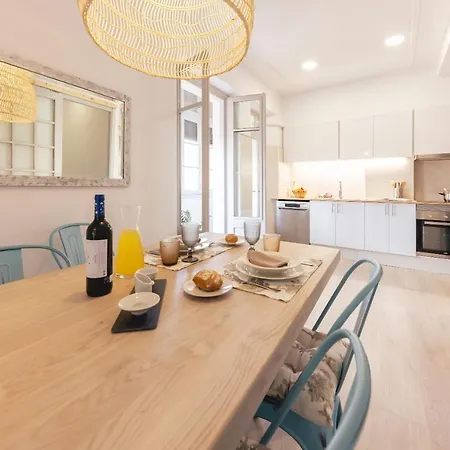 Bravissimo Rambla River View Apartment Girona